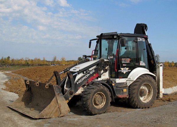 HIDROMEK HMK 102B