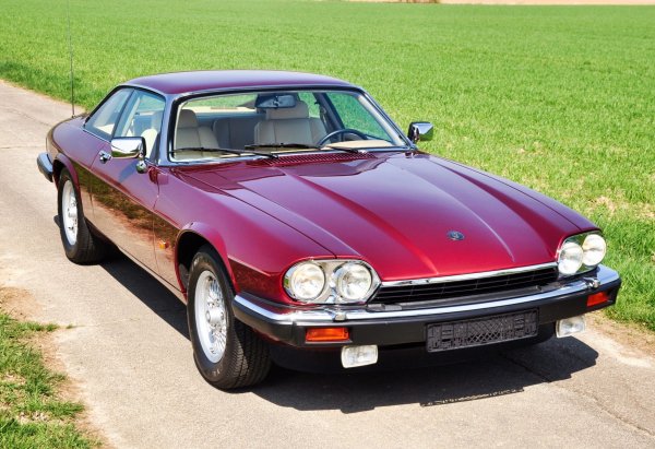 JAGUAR XJS 5. 3 V12 (1992г. )