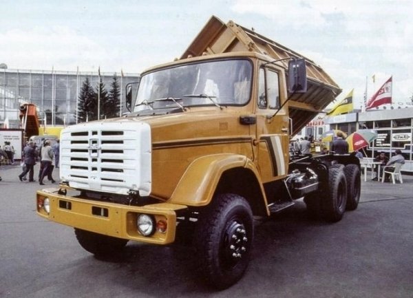 ЗиЛ-ММЗ-4516