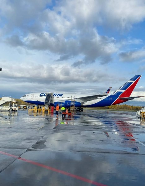 ИЛ-96-300