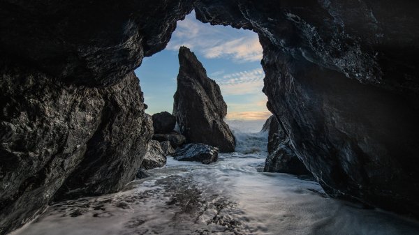 Rubybeachwa gettyimages-2171617015 3840x2160
