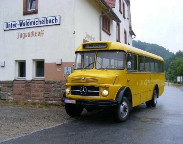 MERCEDES-BENZ 1624