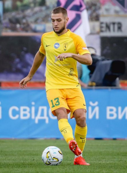 Илья Коваленко