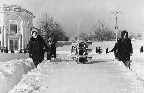 Южно-Сахалинск 1968 год центр города