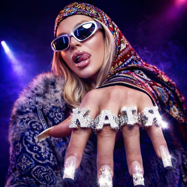 Kuzyyy, Kartigo - Катя