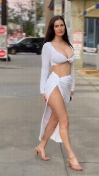 Ero-gif-Эротика-легкая-эротика-большая-грудь-8405326