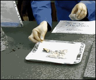 лезет прям из ада