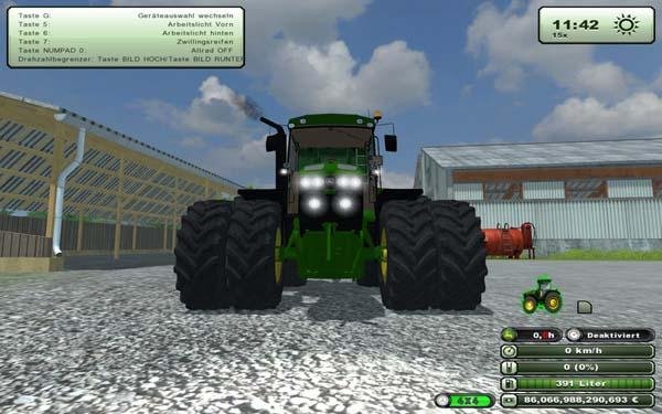 JD7930 Autoquad V4 gruen