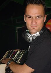 DJ BASS - EuroBuzz (Eurodance) super sound, REMIX