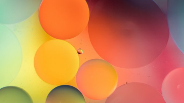 Puzyri raznotsvetnyj gradient 173950 3840x2160