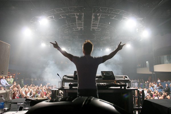 4 Strings - Take Me Away (Darren Porter Remix)