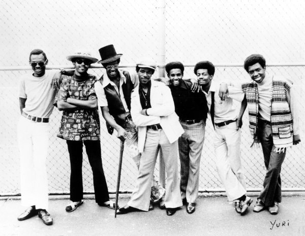 Kool &amp; The Gang - Get Down On It