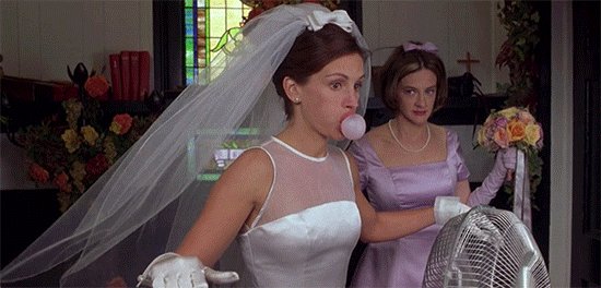 0-holding-how-to-beat-the-heat-at-a-summer-wedding