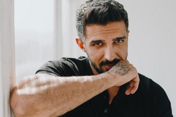 Merab_Amzoevi - Трава у дома