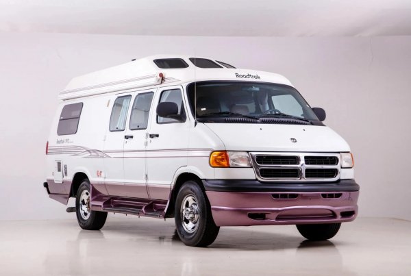 DODGE RAM VAN B3500 ROADTREK 190 VERSATILE (2000г.)
