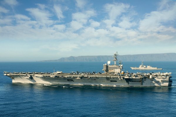 IMG viter59 CVN-76 Ronald Reagan