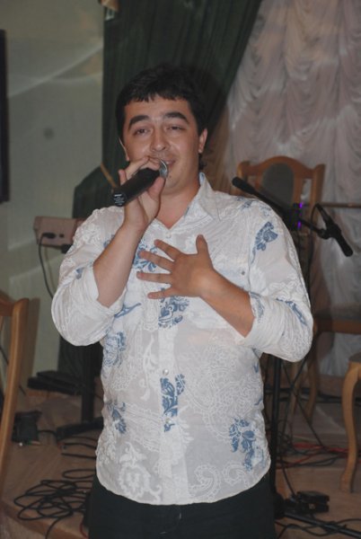 Руслан Набиев - по ресторанам