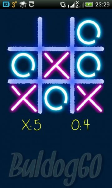 Glow TicTacToe