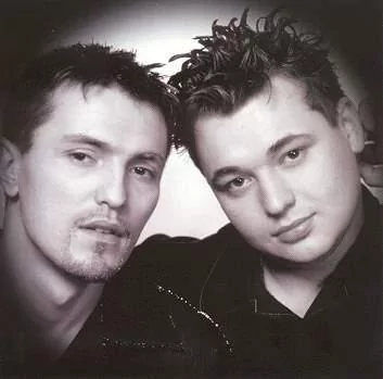 Руки Вверх - Она меня целует (DJ X-KZ Dance Remix)