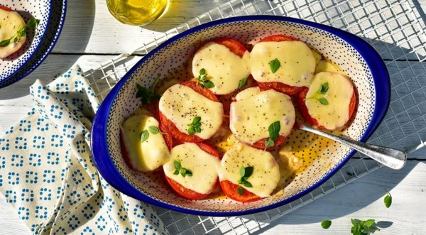 Помидоры, запечённые с сыром