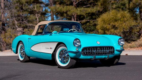 CHEVROLET CORVETTE (1957г.)
