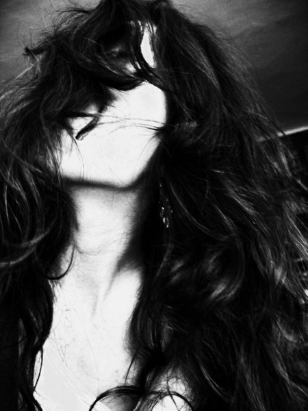 НЮ - Раз два ты была права все таки я замерз один