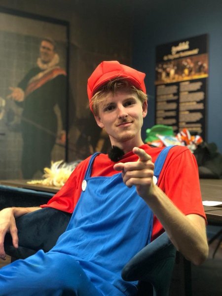 KOEN - Что у нее в голове