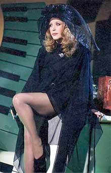 Алла Пугачёва - Война