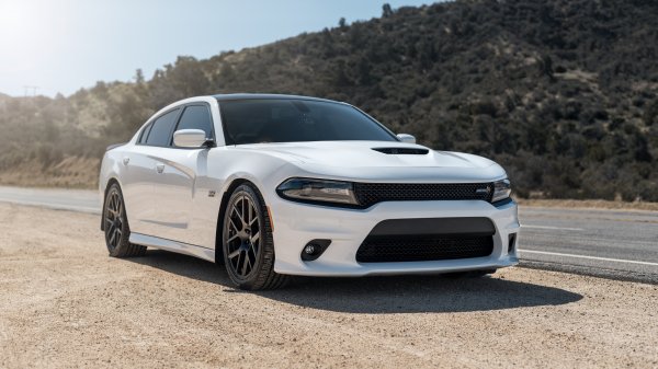Concept-design-detroit-display-dodge-drive-engine-ev