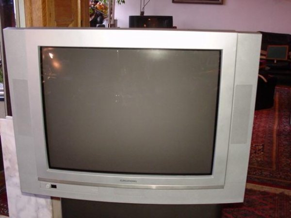 Grundig-3271 (1)
