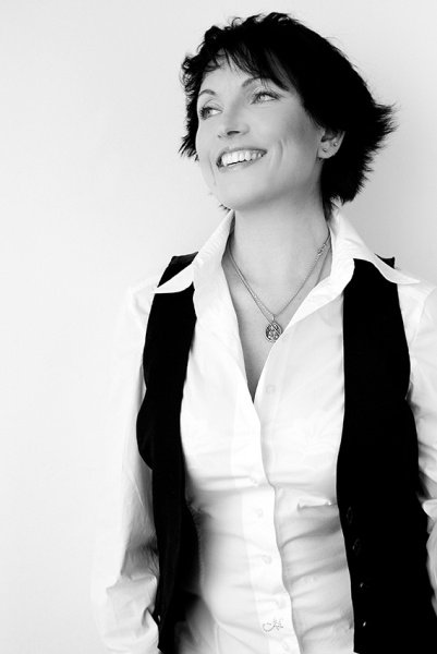 Светлана Рерих - Люби меня