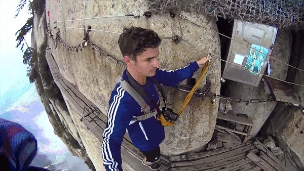 А если не успеет зацепиться