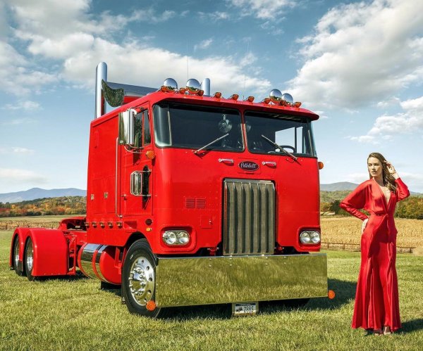 PETERBILT