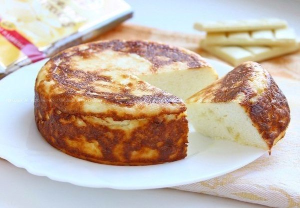Творожная запеканка с белым шоколадом