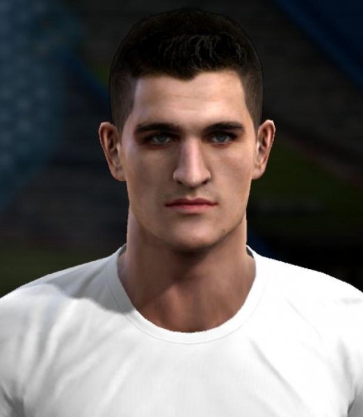 Mannone face pes 2013