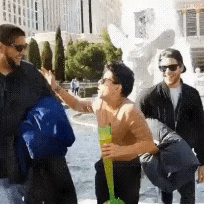 gif 1530996841