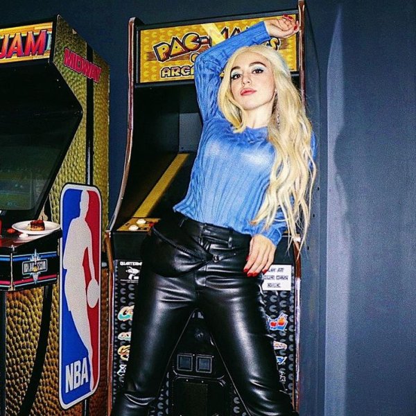 Ava Max - Take You To Hell