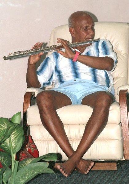 Sri Chinmoy - Western flute (New Heven)
