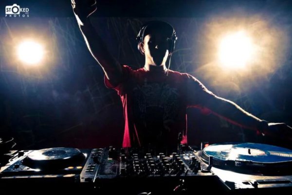 Dj Shark - Спасибо родная cover