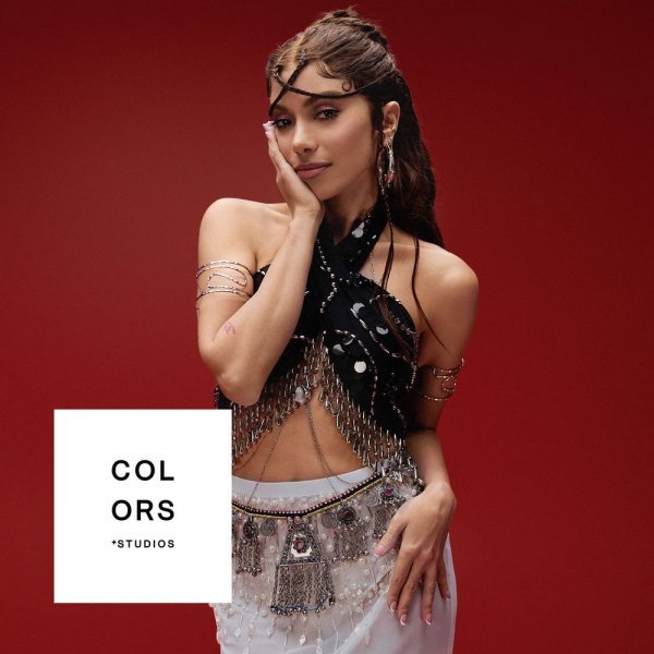 Anitta &amp; COLORS - Pinterest (Portuguese)