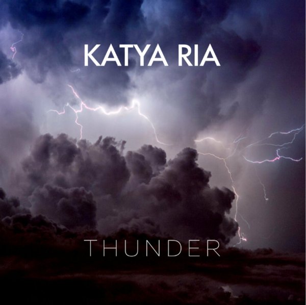 Katya Ria - Thunder (Waraxe Remix)