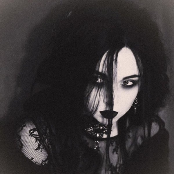 moonvampire - cigarette burns - instrumental