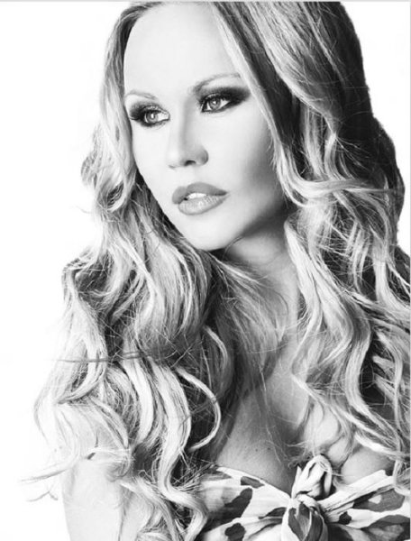 Влада Яковлева - Город Изо Льда