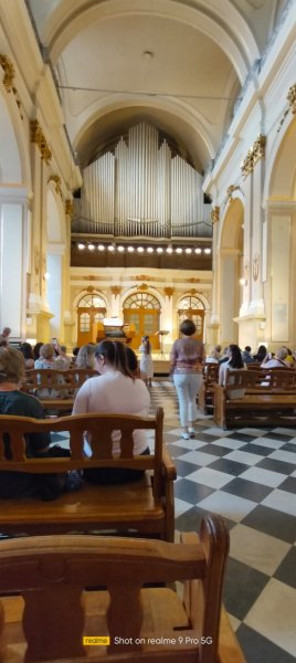 picture_393418465