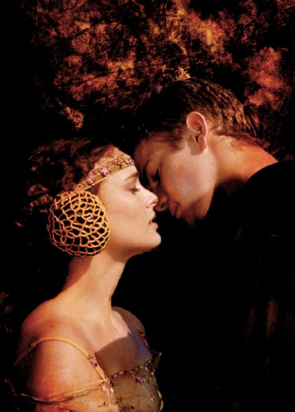 Anakin-Padme-anakin-and-padme-32748201-5