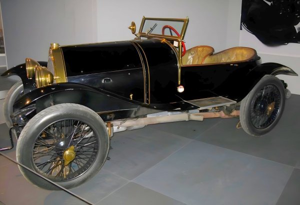 BUGATTI