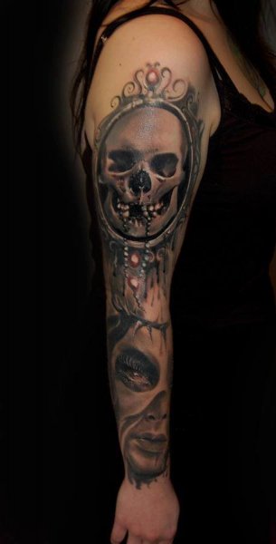 Tattoo (4946)