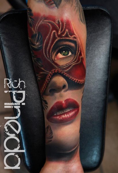 Tattoo (4933)
